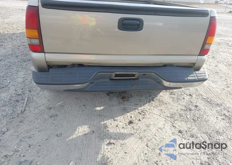 2002 Chevrolet Silverado 1500 Ls from USA, damaged, VIN 1GCEK19T72E185205